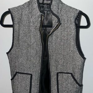 Henry Punch Vest size small